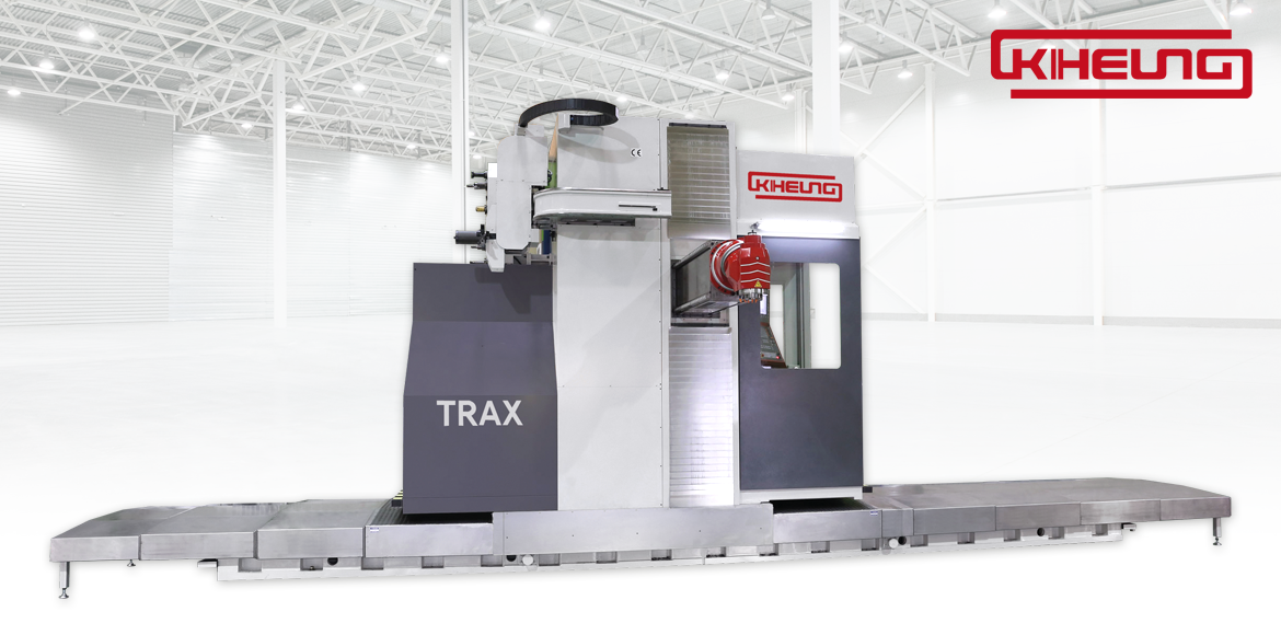 CNC-Fahrständerfräsmaschinen KIHEUNG TRAX-U mit Universal-Fräskopf und TRAX-H mit Horizontal-Fräspinole.