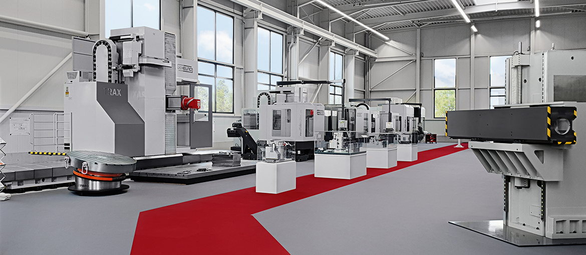 Im VOLMATEC Vorführzentrum auf über 1.600 m² können KIHEUNG Fräsmaschinen getestet und ausprobiert werden.